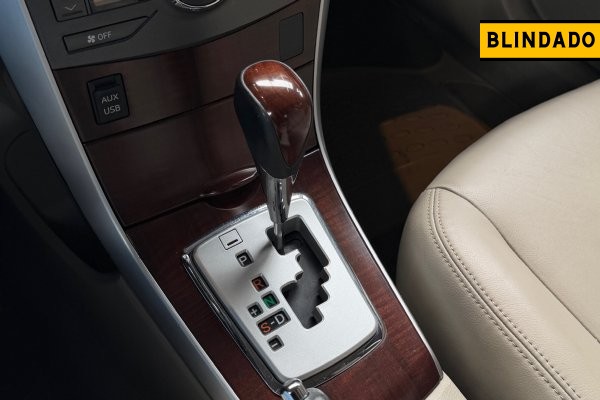 TOYOTA Corolla 2.0 ALTIS 16V FLEX 4P AUTOMÁTICO 2012/2012